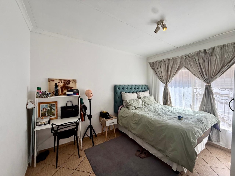 2 Bedroom Property for Sale in Polokwane Central Limpopo