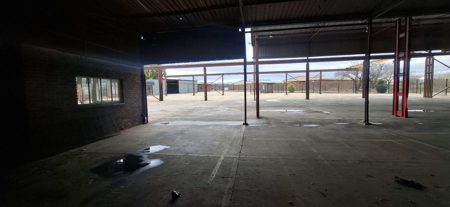 To Let Commercial Property for Rent in Nirvana Industrial Limpopo