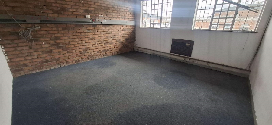 To Let Commercial Property for Rent in Nirvana Industrial Limpopo