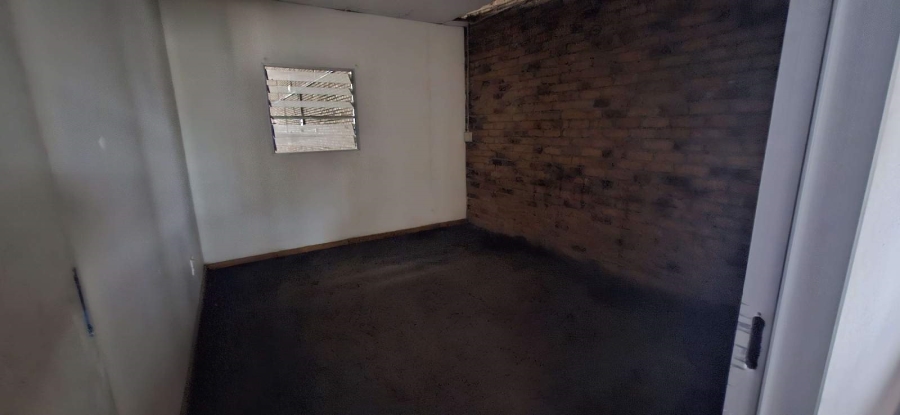 To Let Commercial Property for Rent in Nirvana Industrial Limpopo
