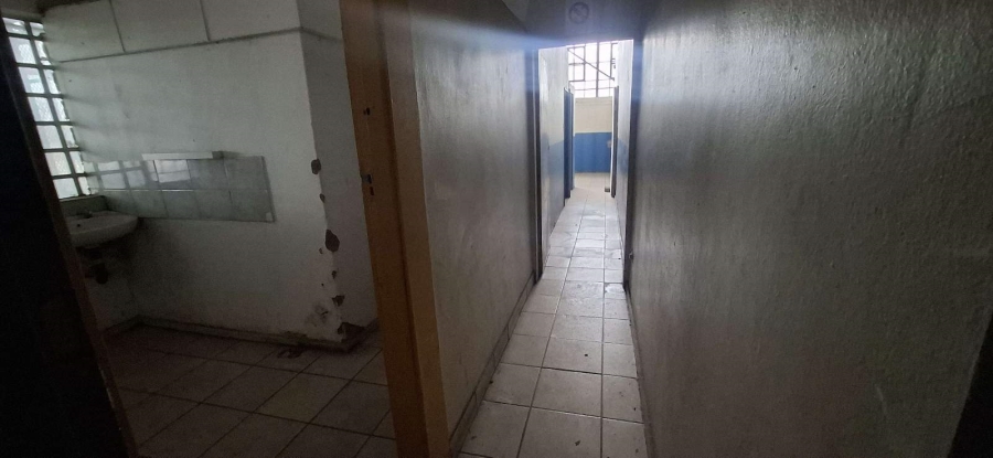 To Let Commercial Property for Rent in Nirvana Industrial Limpopo
