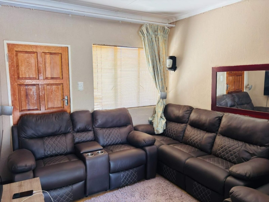2 Bedroom Property for Sale in Seshego 9K Limpopo