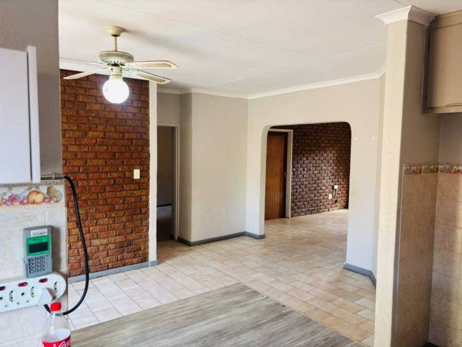 To Let 3 Bedroom Property for Rent in Bendor Limpopo