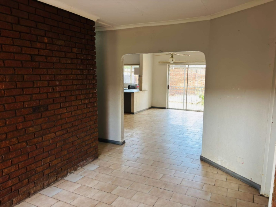 To Let 3 Bedroom Property for Rent in Bendor Limpopo