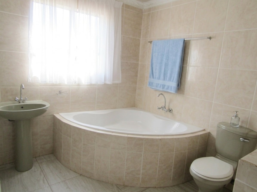 3 Bedroom Property for Sale in Northam Limpopo