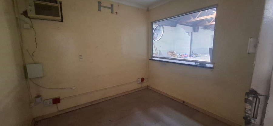 To Let Commercial Property for Rent in Polokwane Industria Limpopo