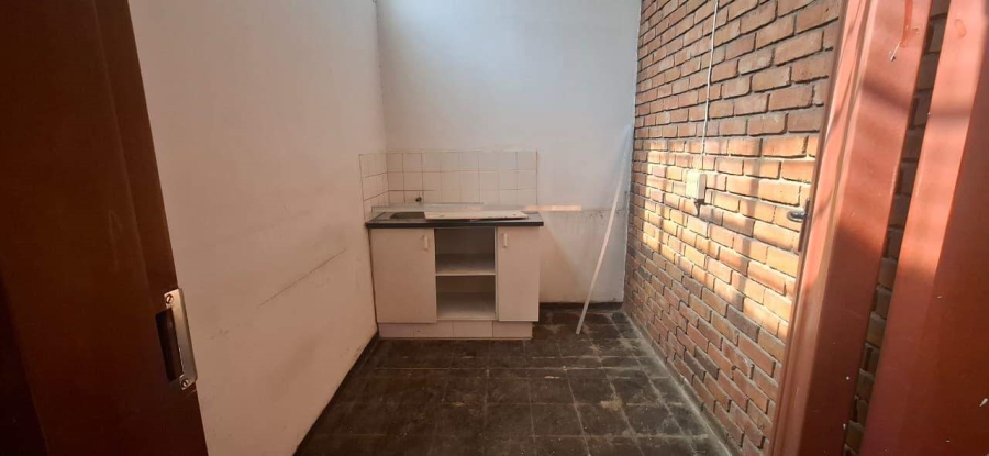 To Let Commercial Property for Rent in Polokwane Industria Limpopo
