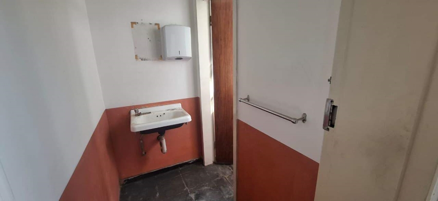 To Let Commercial Property for Rent in Polokwane Industria Limpopo