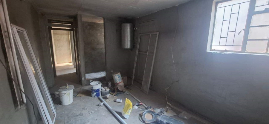 To Let Commercial Property for Rent in Polokwane Industria Limpopo