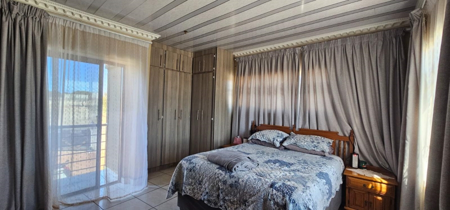 4 Bedroom Property for Sale in Flora Park Limpopo