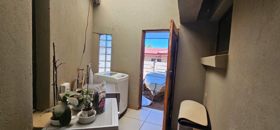 4 Bedroom Property for Sale in Flora Park Limpopo