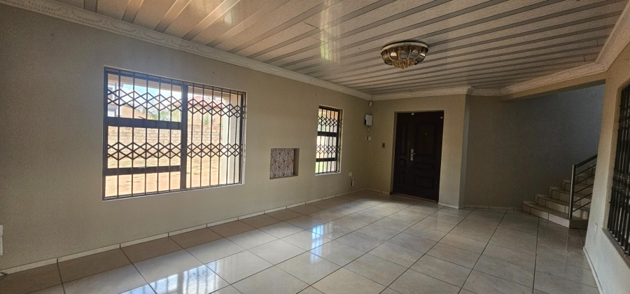 4 Bedroom Property for Sale in Flora Park Limpopo