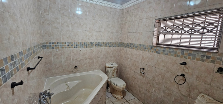 4 Bedroom Property for Sale in Flora Park Limpopo