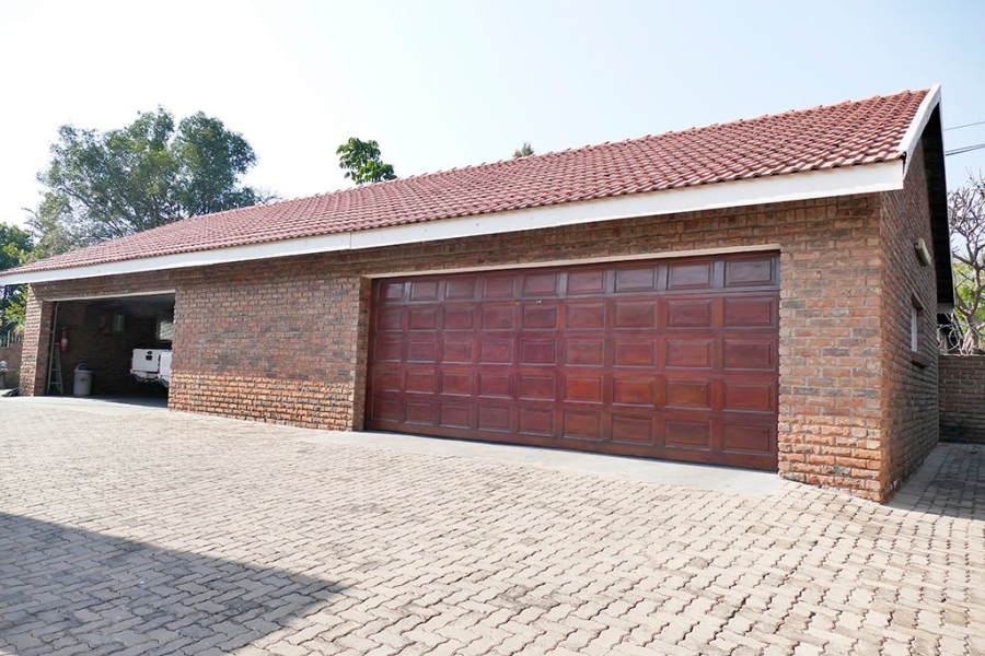 4 Bedroom Property for Sale in Bendor Limpopo