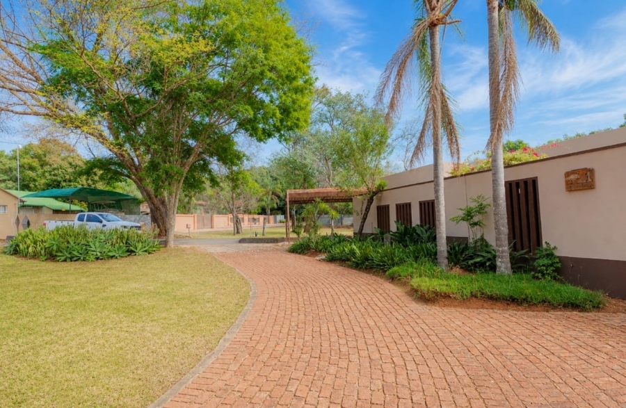 5 Bedroom Property for Sale in Modimolle Limpopo