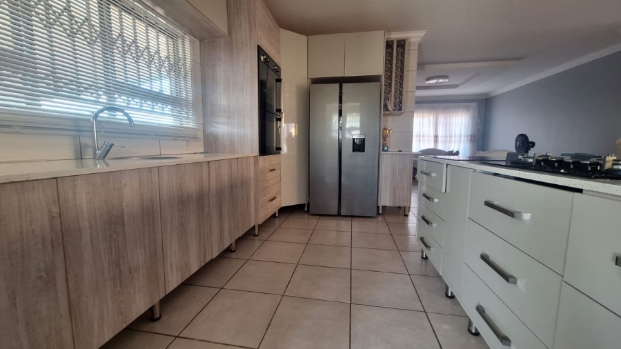 To Let 3 Bedroom Property for Rent in Chroompark Limpopo