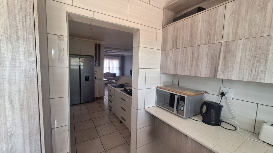 To Let 3 Bedroom Property for Rent in Chroompark Limpopo