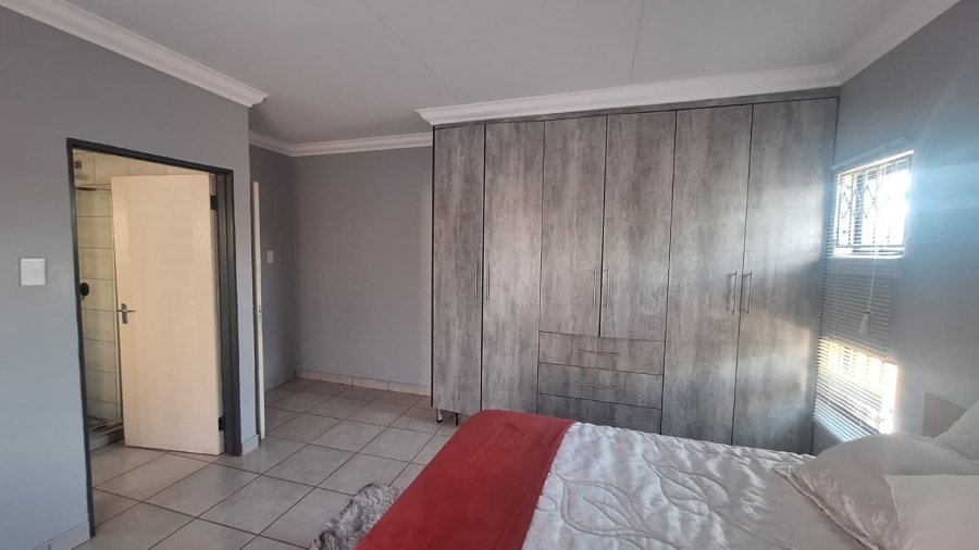 To Let 3 Bedroom Property for Rent in Chroompark Limpopo