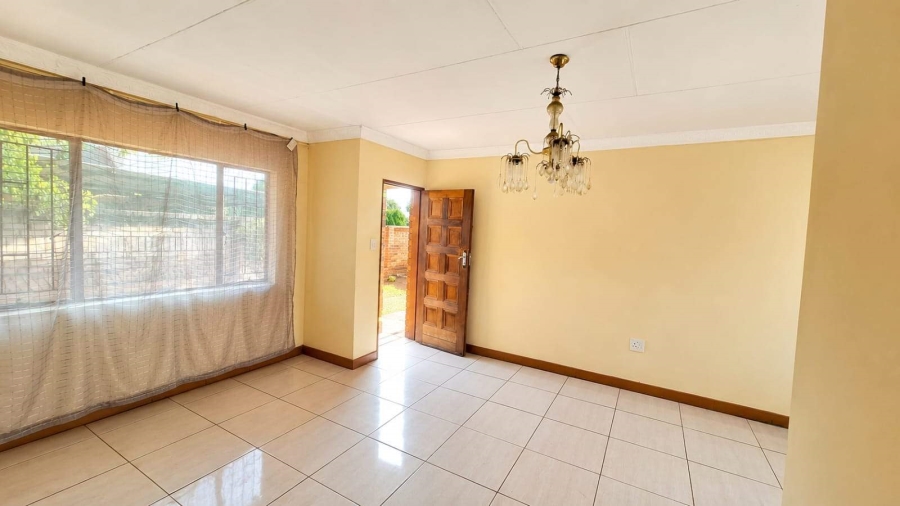 3 Bedroom Property for Sale in Chroompark Limpopo