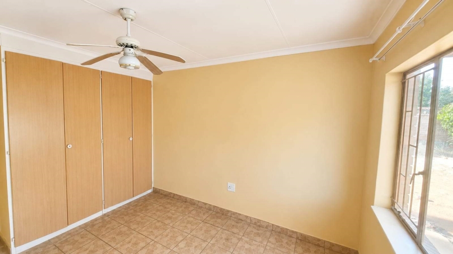 3 Bedroom Property for Sale in Chroompark Limpopo