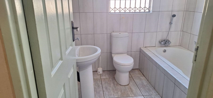 3 Bedroom Property for Sale in Aluta Park Limpopo