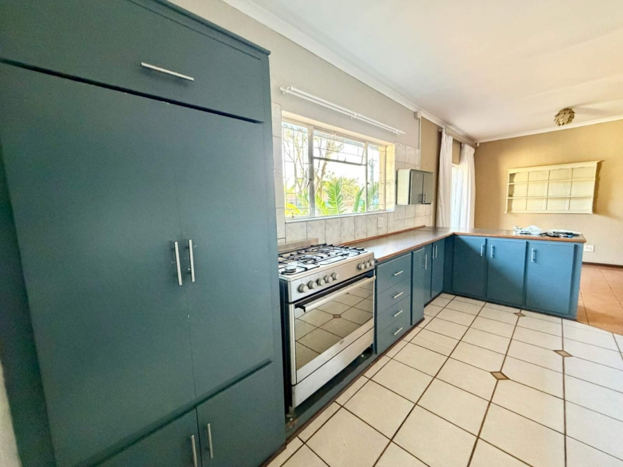 To Let 4 Bedroom Property for Rent in Flora Park Limpopo