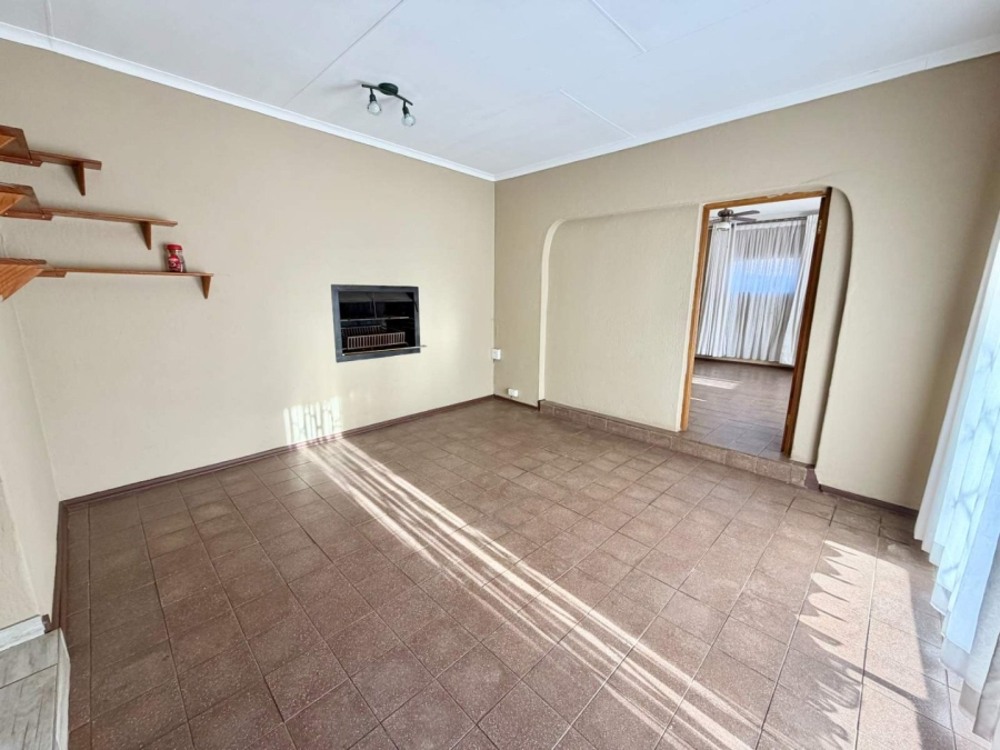 To Let 4 Bedroom Property for Rent in Flora Park Limpopo
