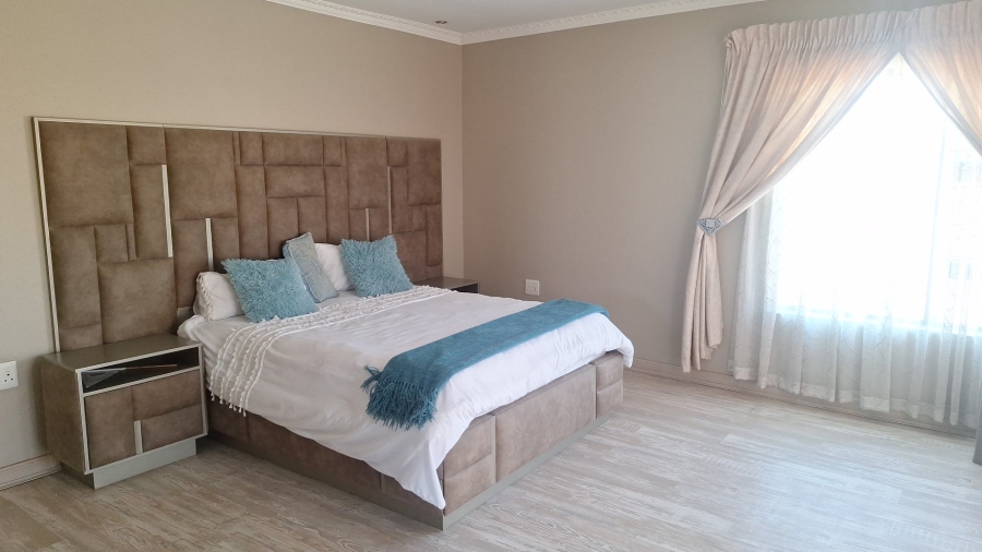 To Let 4 Bedroom Property for Rent in Nirvana Limpopo