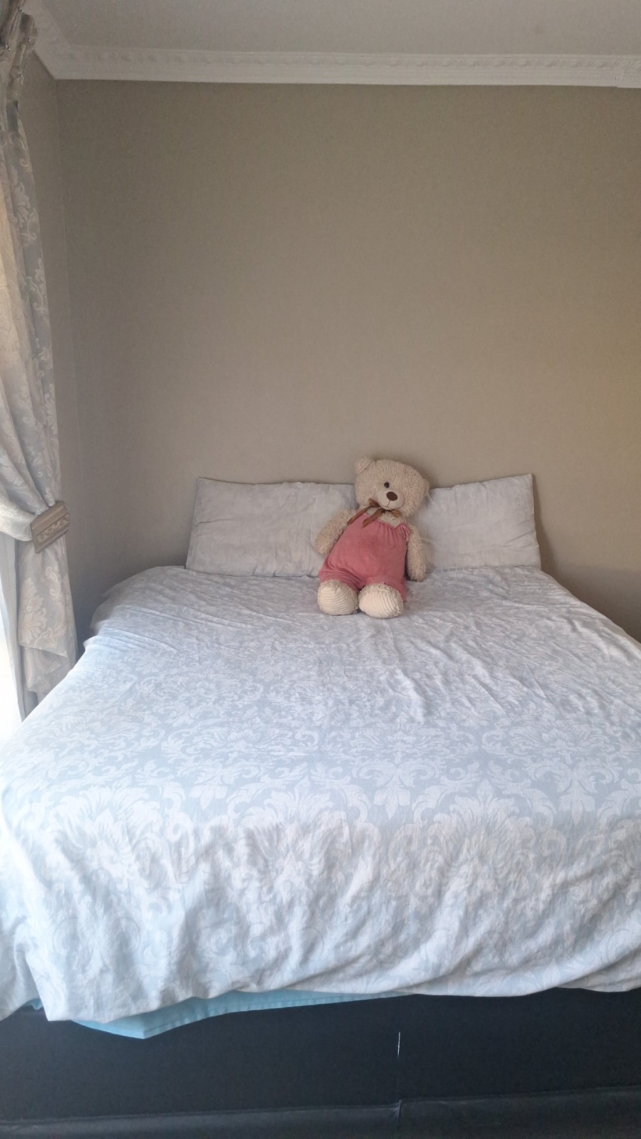To Let 4 Bedroom Property for Rent in Nirvana Limpopo