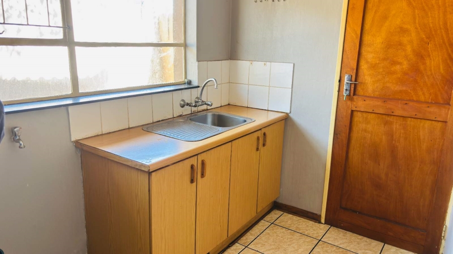 To Let 2 Bedroom Property for Rent in Moregloed Limpopo