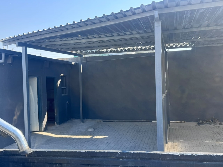 To Let Commercial Property for Rent in Ladine Limpopo