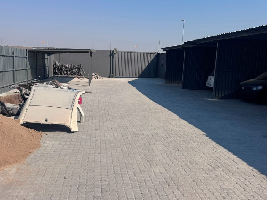 To Let Commercial Property for Rent in Ladine Limpopo