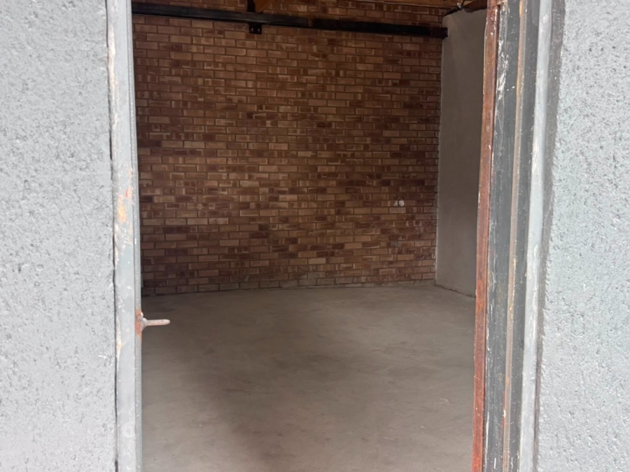 To Let Commercial Property for Rent in Ladine Limpopo