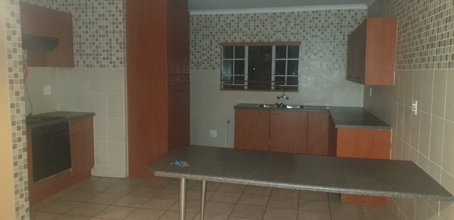 To Let 2 Bedroom Property for Rent in Bendor Limpopo