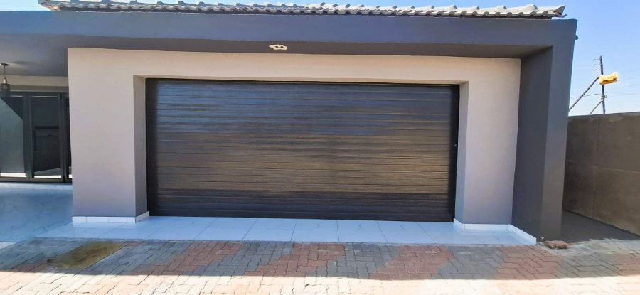 4 Bedroom Property for Sale in Mankweng Limpopo