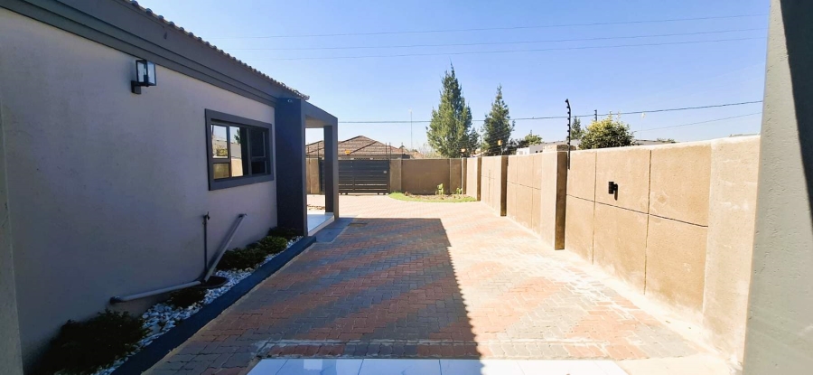 4 Bedroom Property for Sale in Mankweng Limpopo