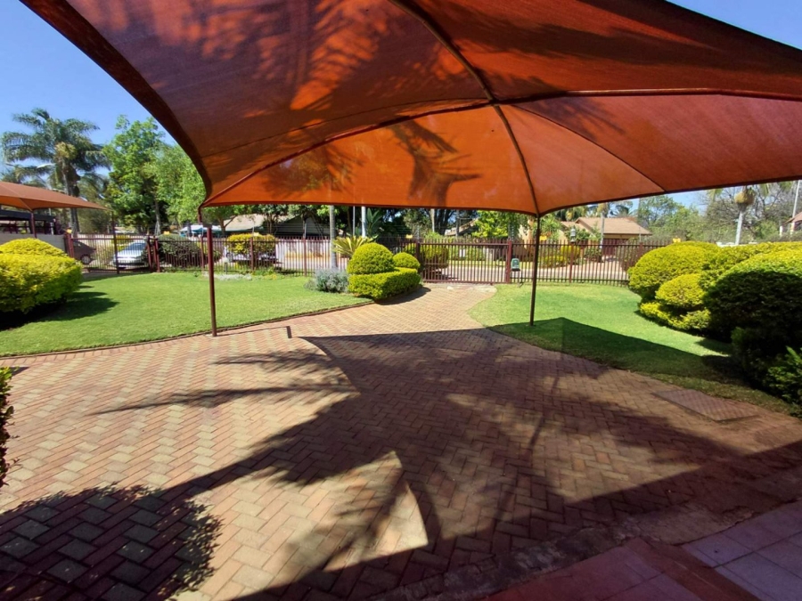 4 Bedroom Property for Sale in Flora Park Limpopo