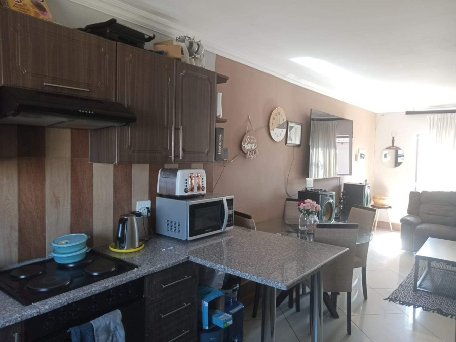 To Let 2 Bedroom Property for Rent in Debron Limpopo