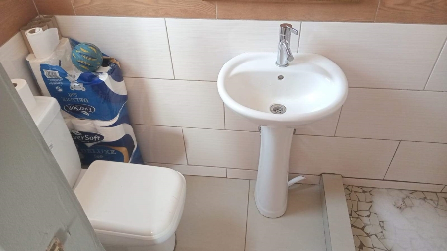 To Let 2 Bedroom Property for Rent in Debron Limpopo