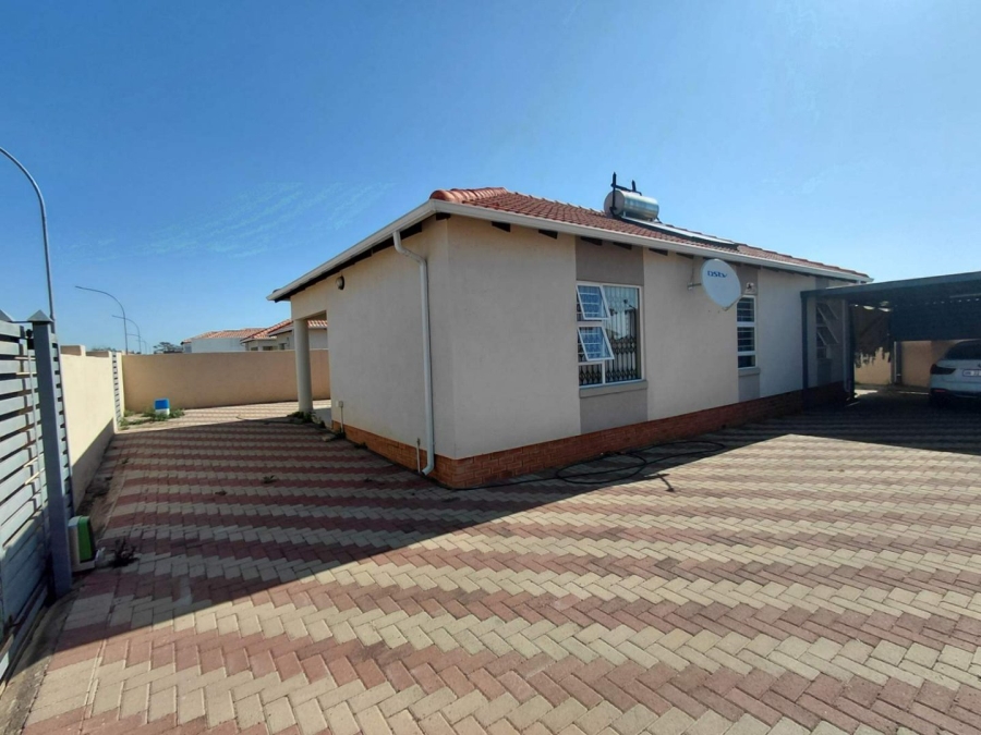 3 Bedroom Property for Sale in Southern Gateway Limpopo