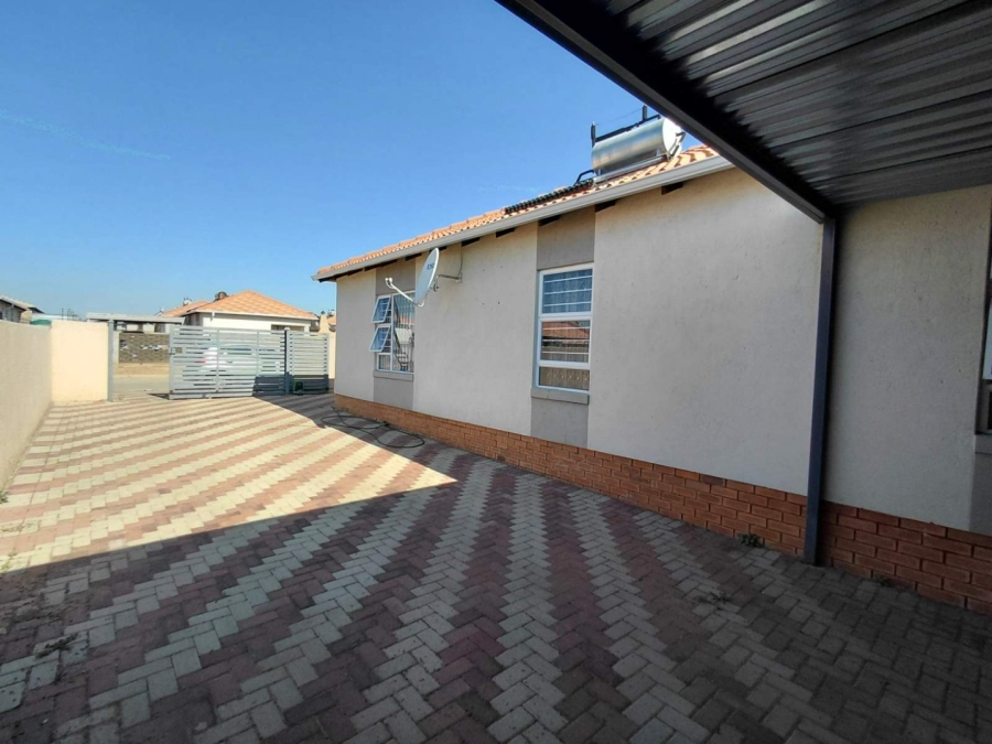 3 Bedroom Property for Sale in Southern Gateway Limpopo