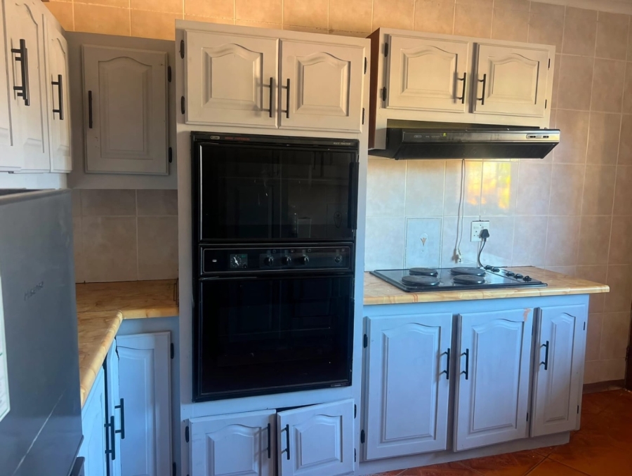 4 Bedroom Property for Sale in Flora Park Limpopo
