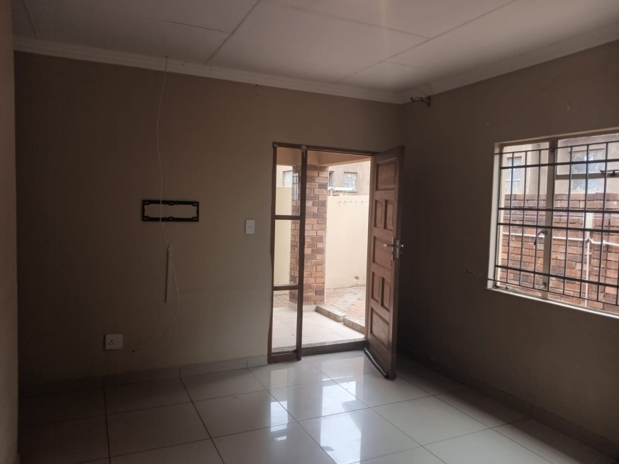 To Let 3 Bedroom Property for Rent in Waterberry Country Estate Limpopo