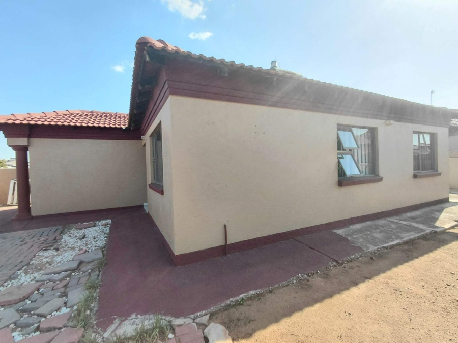 3 Bedroom Property for Sale in Ivydale A H Limpopo