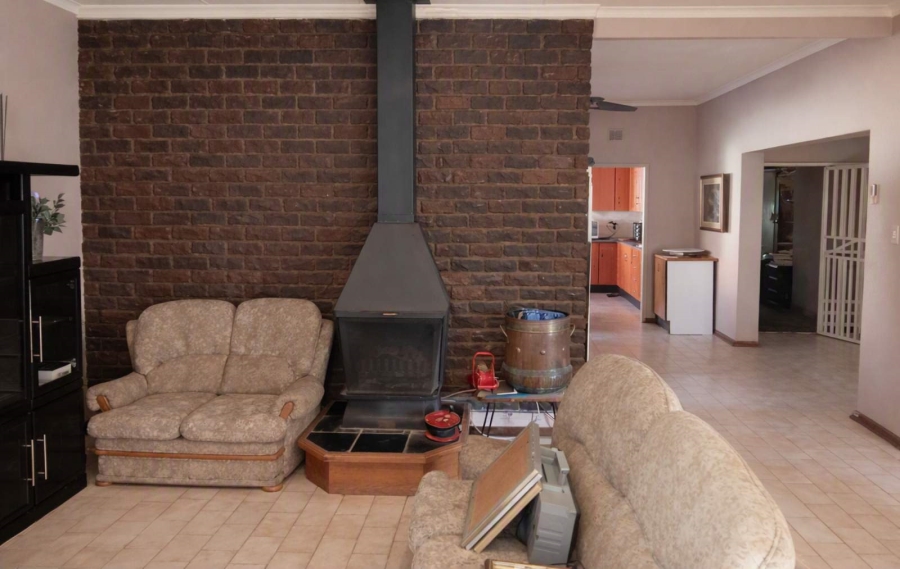 5 Bedroom Property for Sale in Welgelegen Limpopo