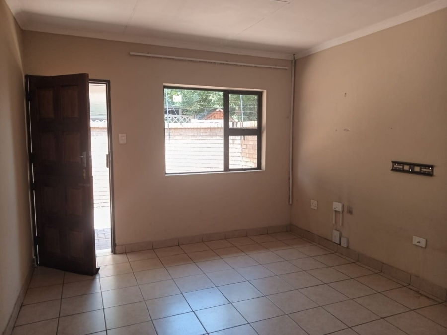 To Let 3 Bedroom Property for Rent in Annadale Limpopo
