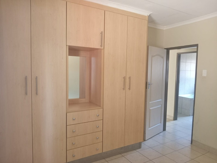 To Let 3 Bedroom Property for Rent in Annadale Limpopo