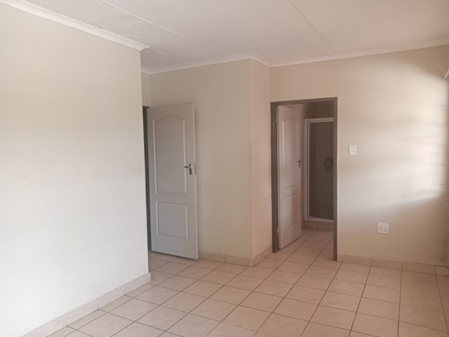 To Let 3 Bedroom Property for Rent in Annadale Limpopo