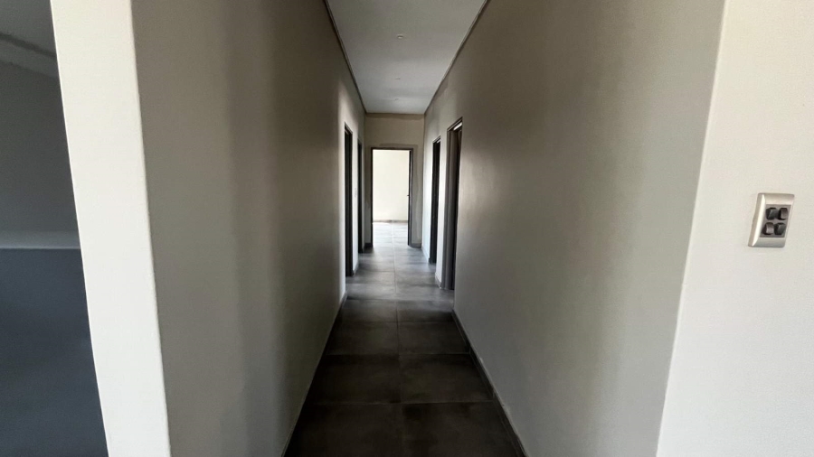 3 Bedroom Property for Sale in Bendor Meadows Limpopo