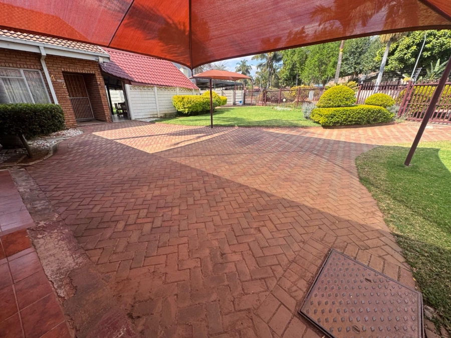 3 Bedroom Property for Sale in Flora Park Limpopo